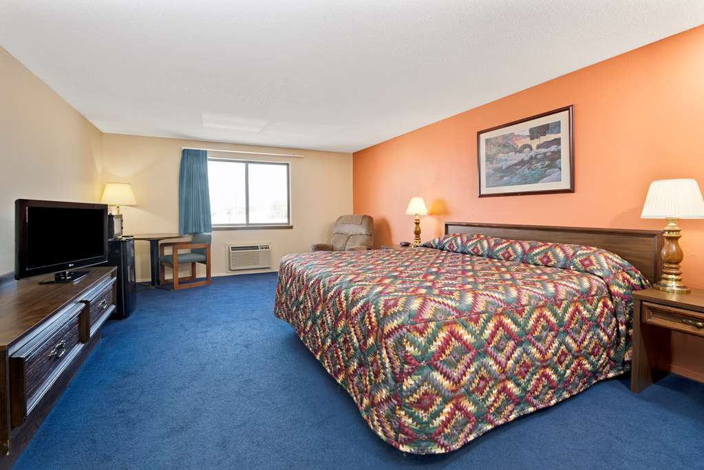 Super 8 By Wyndham Shelbyville Ruang foto